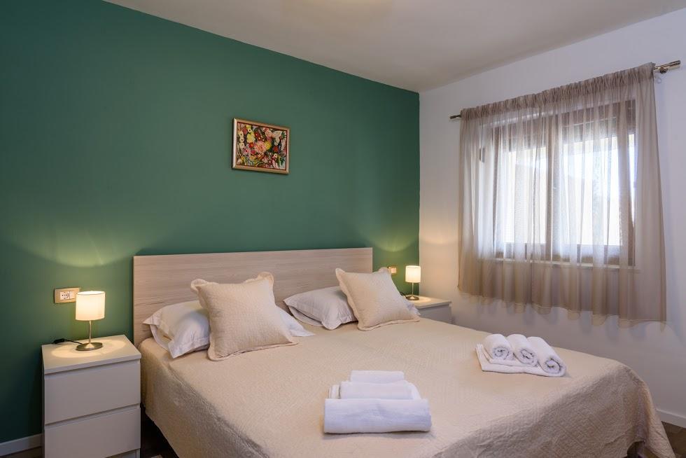 Apartmani Marko I Ana Marina Exterior photo